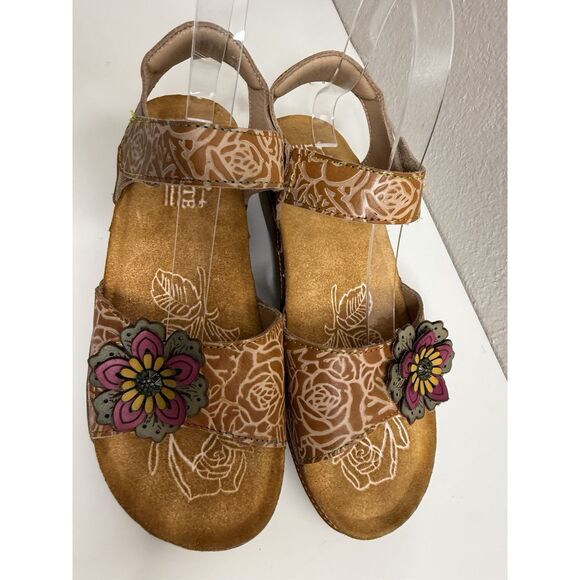 L'Artiste Spring Step Leather Wedge Rose Embossed Sandals Cuteness Two Pair 38 8 - Picture 3 of 16